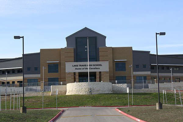 Lake Travis High School just outside Bee Cave, TX - Photo by Leann Michelle Lara - CC by SA 3.0